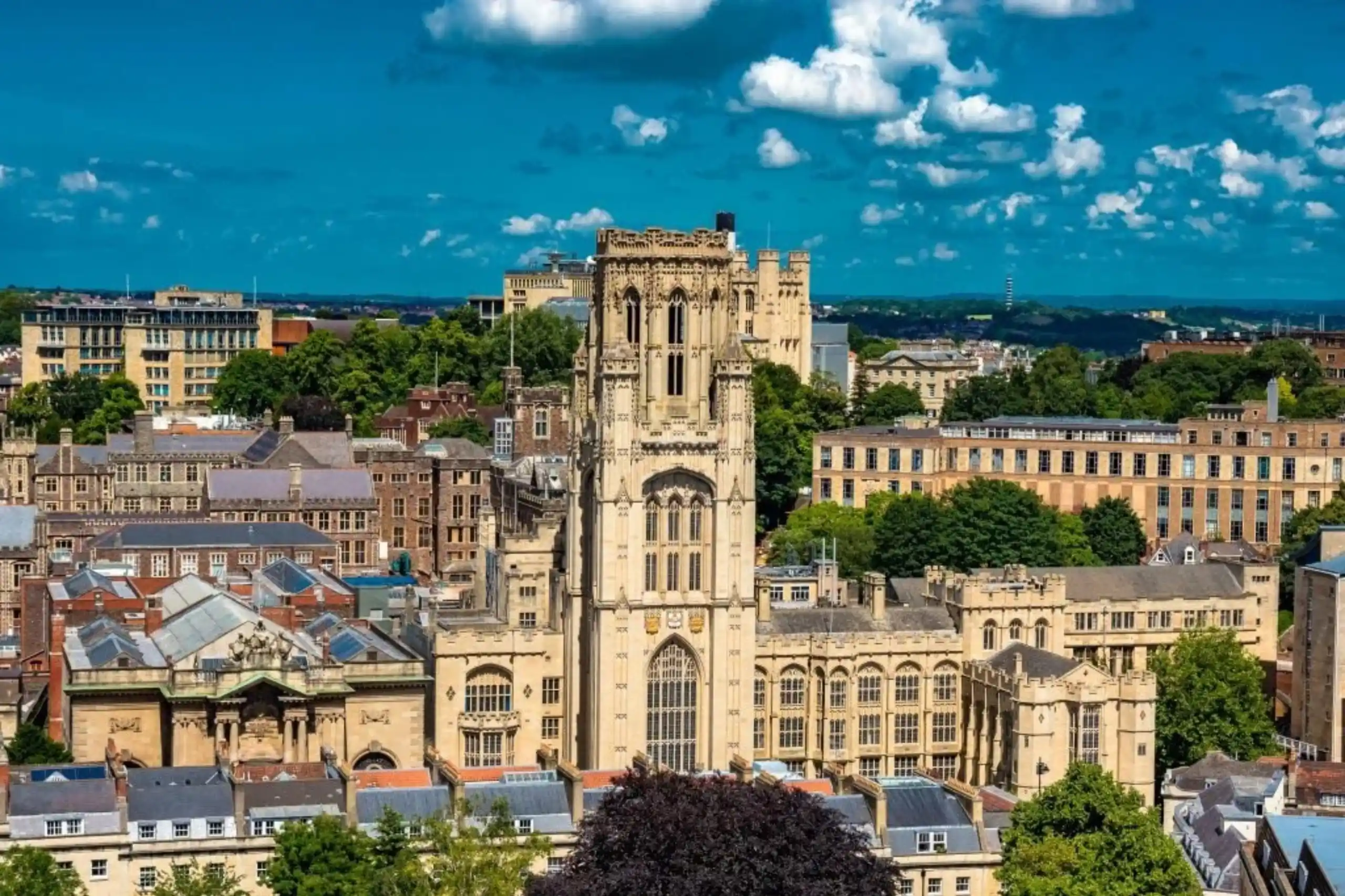 2024 Guide to Bristol University Scholarships for International Students